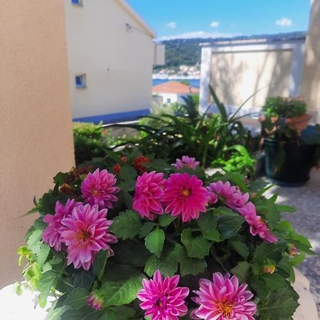 Apartamento Marovito Supetarska Draga Exterior foto