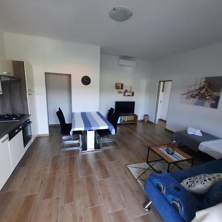 Apartamento Marovito Supetarska Draga Exterior foto