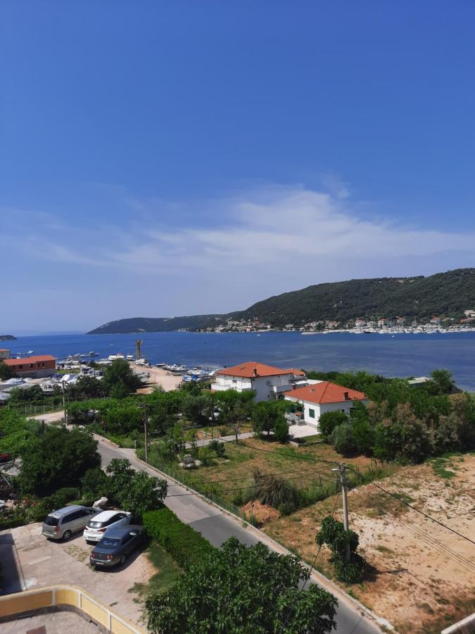 Apartamento Marovito Supetarska Draga Exterior foto