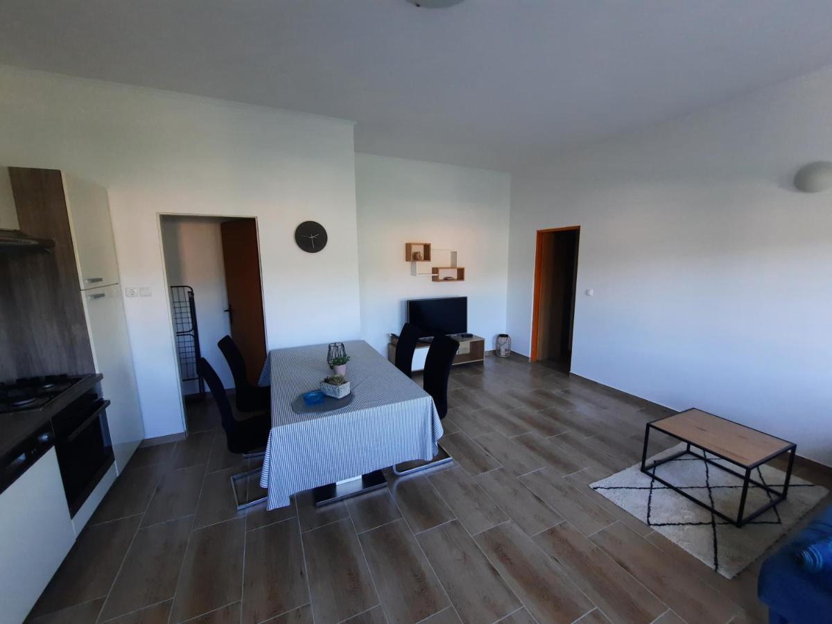 Apartamento Marovito Supetarska Draga Exterior foto